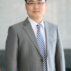 Prof. Byung Hee Hong